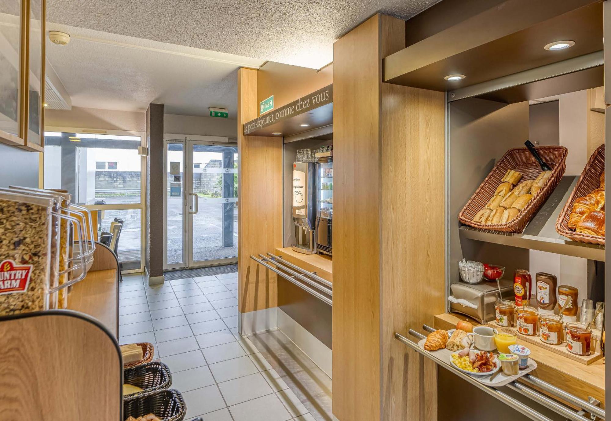 B&B Hotel Bordeaux ลอร์มองต์ ภายนอก รูปภาพ