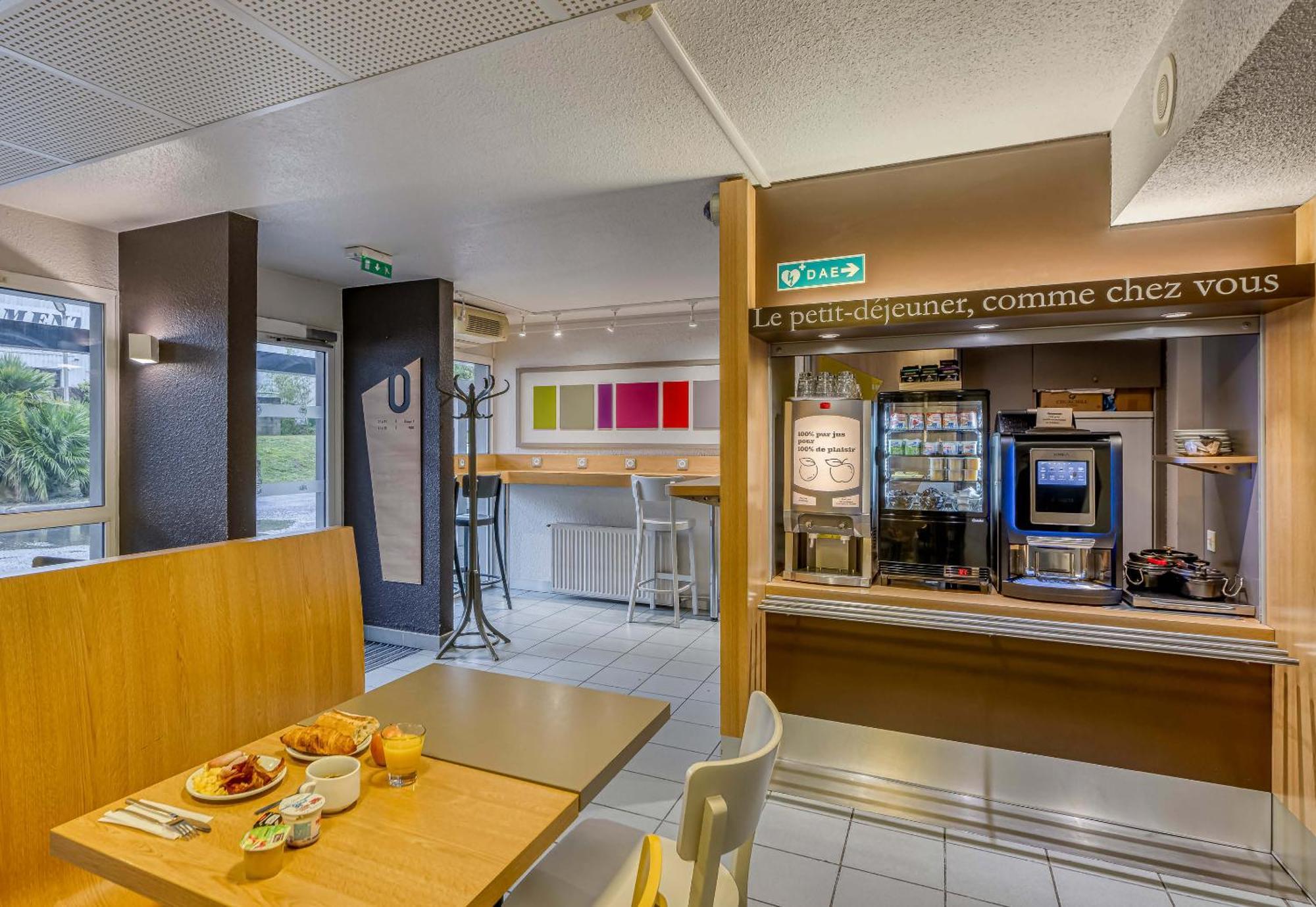 B&B Hotel Bordeaux ลอร์มองต์ ภายนอก รูปภาพ