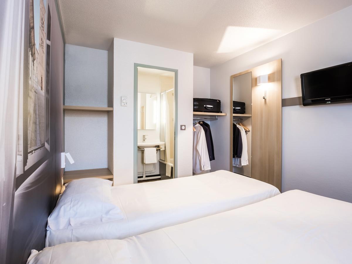 B&B Hotel Bordeaux ลอร์มองต์ ภายนอก รูปภาพ