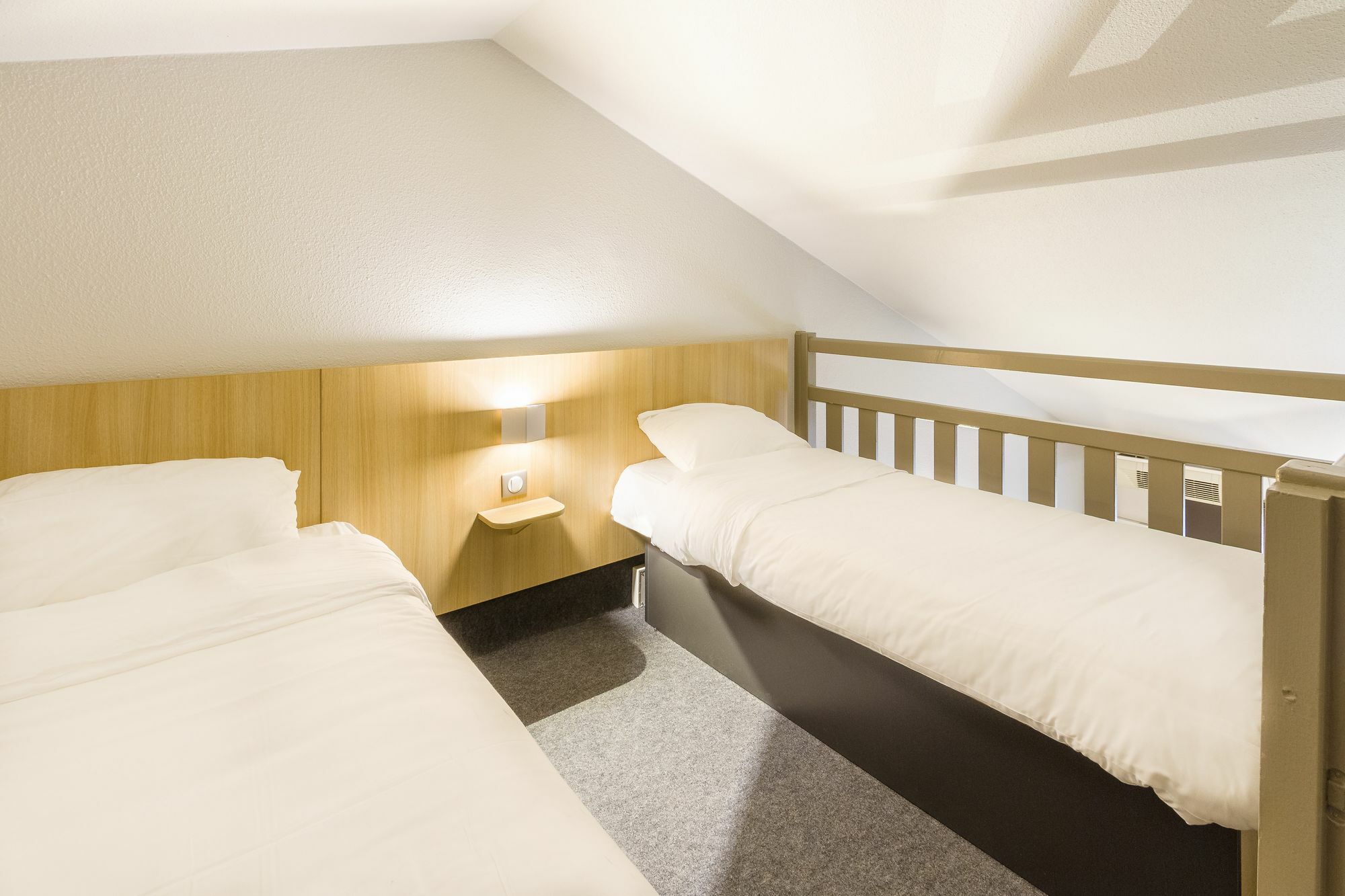 B&B Hotel Bordeaux ลอร์มองต์ ภายนอก รูปภาพ